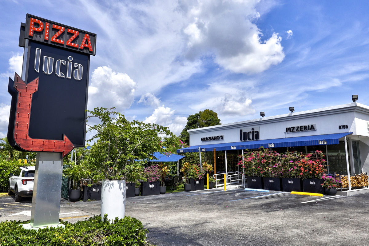 Lucia Pizzeria Restaurant